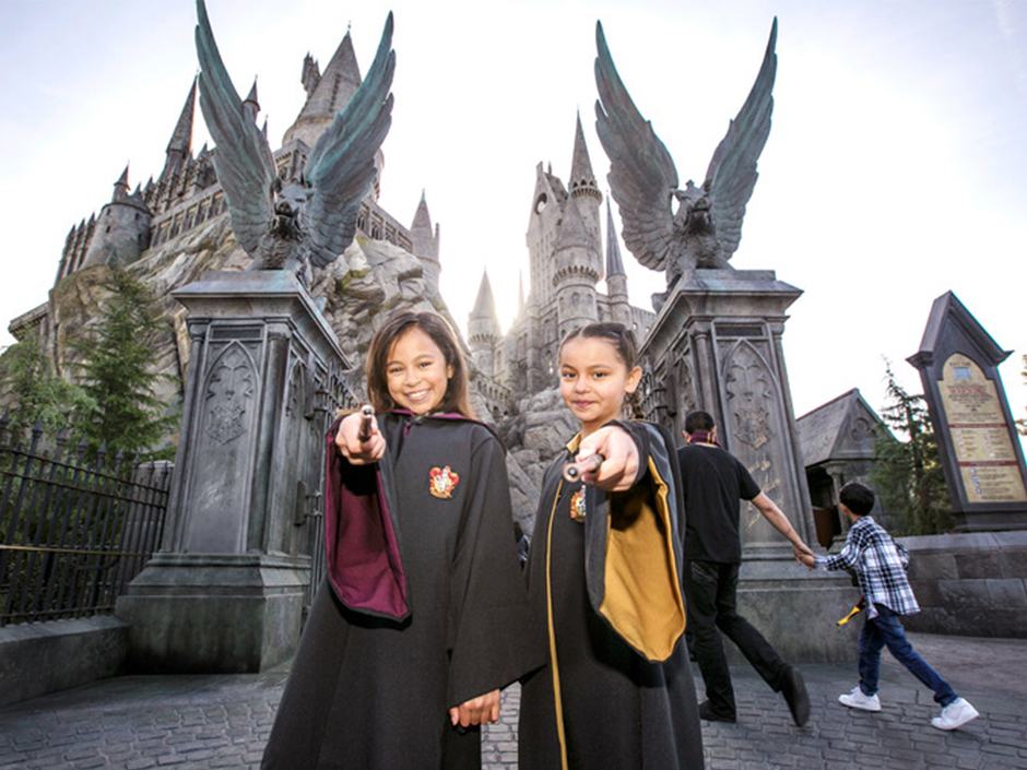 Universal Studios Hollywood's Wizarding World Marks 10th Anniversary