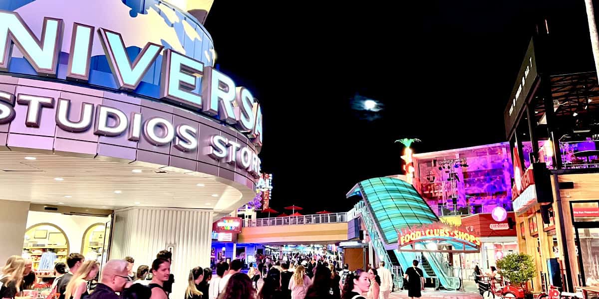 Universal Orlando transportation updates between parks